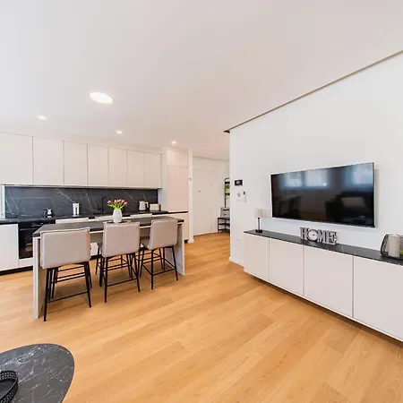 Zagreb 245 - 246 - 247 - 248 - 249 - 5 Units - Three Bedroom - New - Balcony - Parking - Flexible Keybox Entry - Modern Kovacic